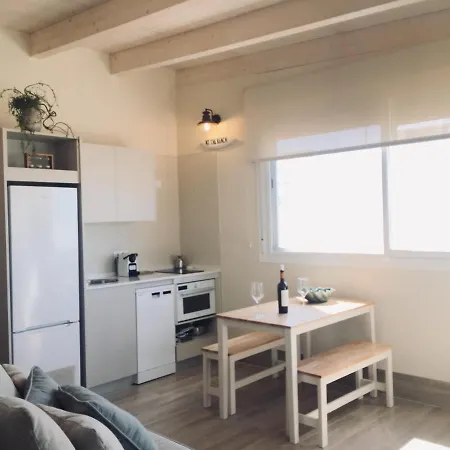 Stunning Penthouse Near Estepona Port * 埃斯特波纳