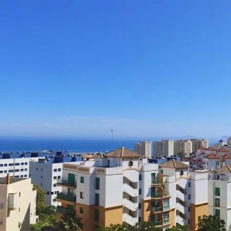 Stunning Penthouse Near Estepona Port 公寓 埃斯特波纳