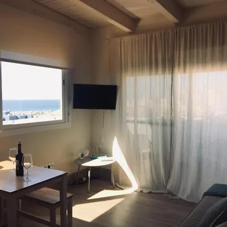 Stunning Penthouse Near Estepona Port 埃斯特波纳